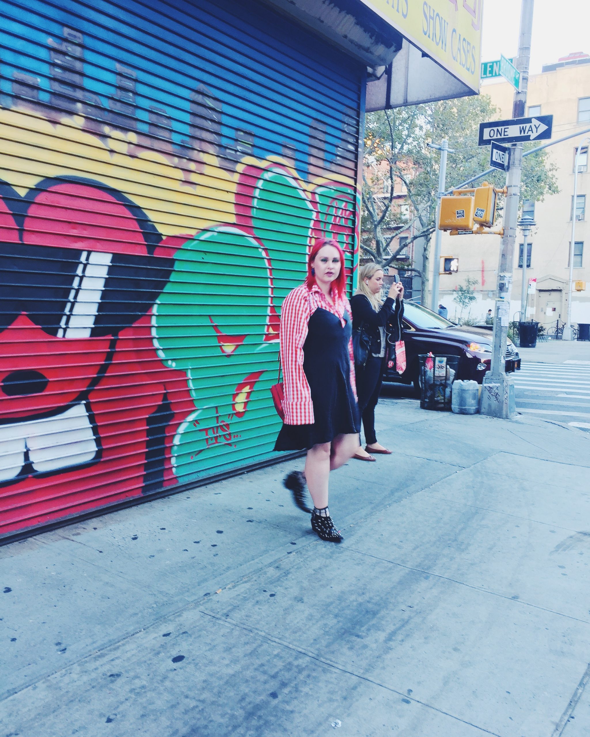 how-to-style-extra-long-sleeves