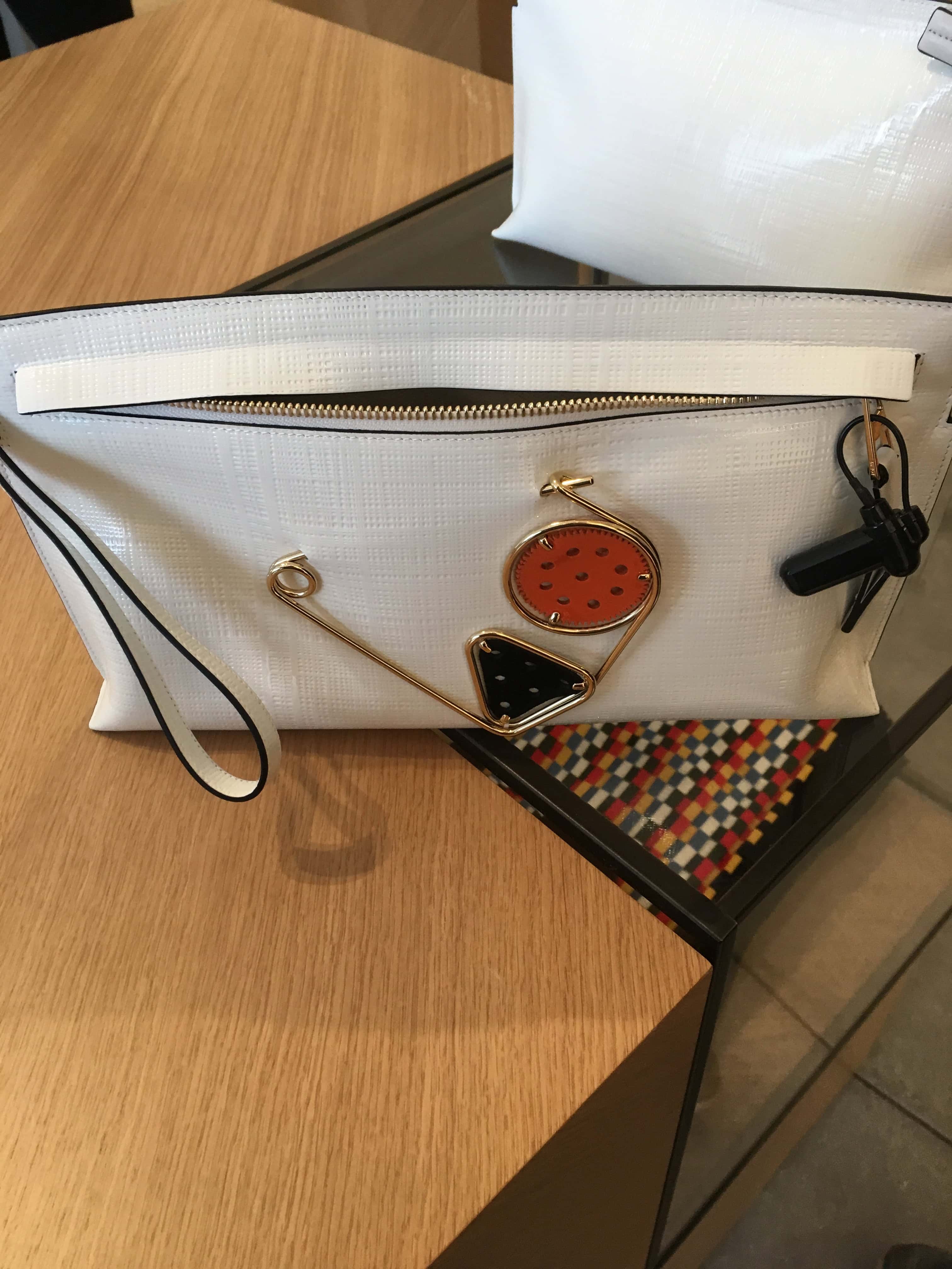 loewe outlet woodbury common