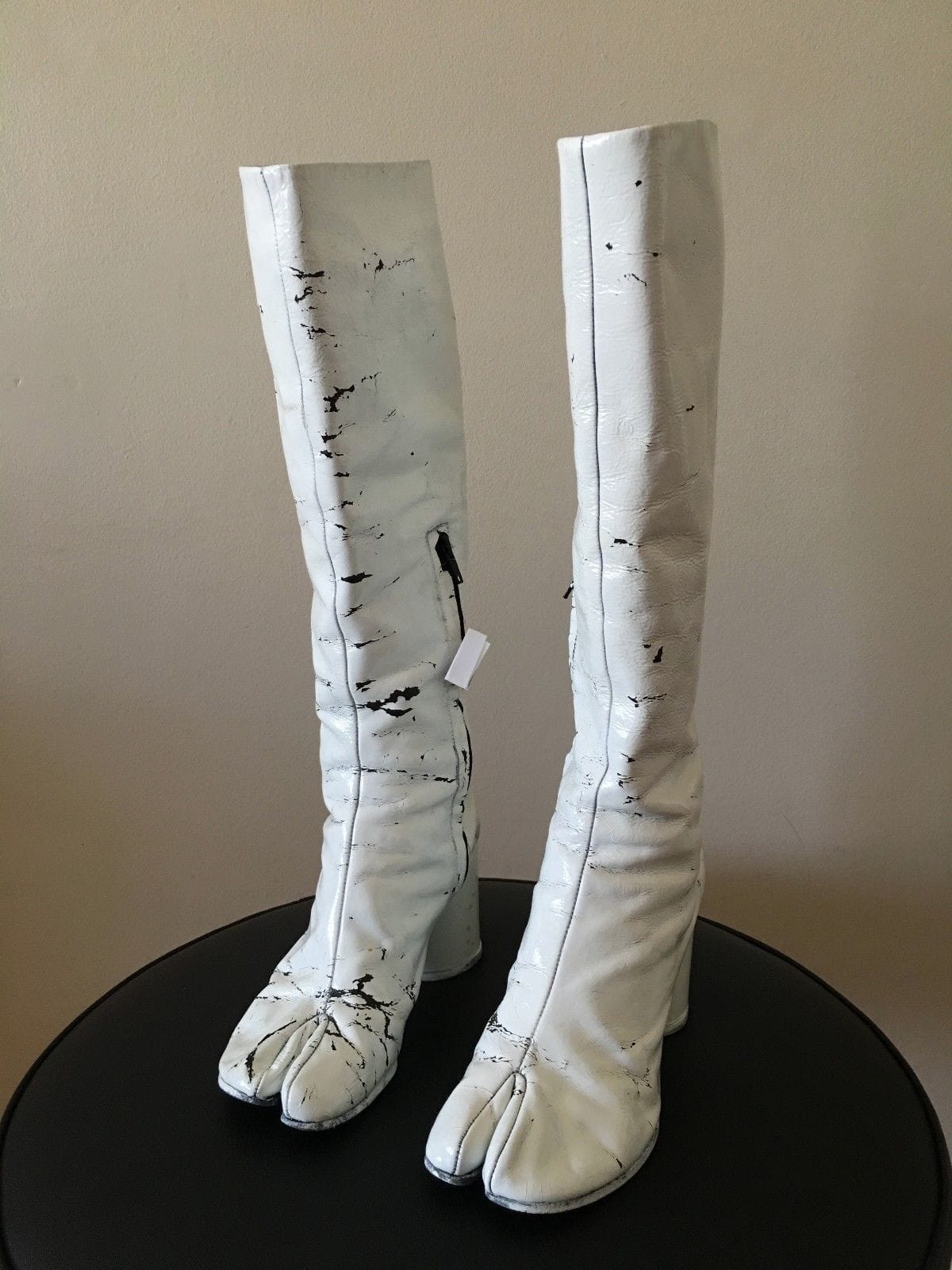 maison margiela painted tabi